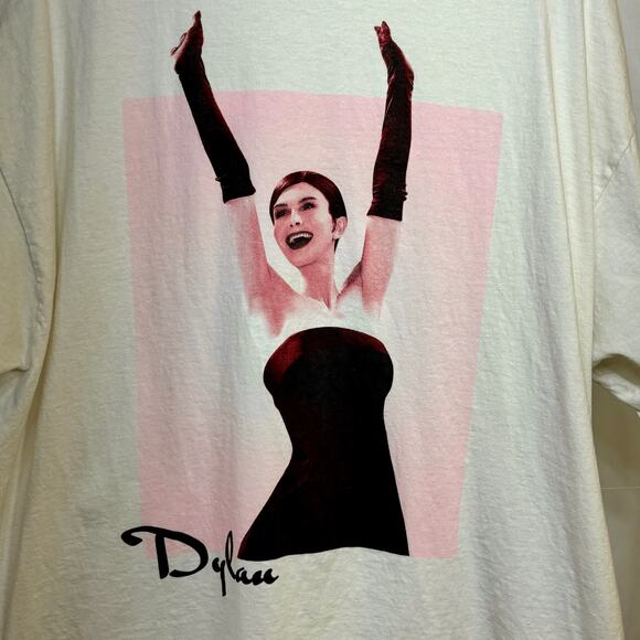 Dylan Mulvaney Unisex T-Shirt Size XXL Short Sleeve White Crew Neck Cotton Blend - Picture 3 of 4